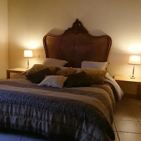 Relais De Laval Maison d'hôtes