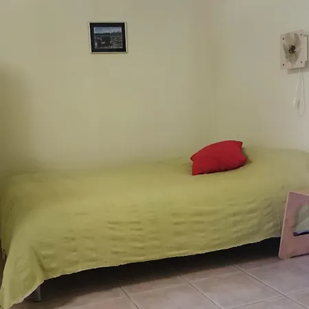 Pensjonat Relais De Laval 3*