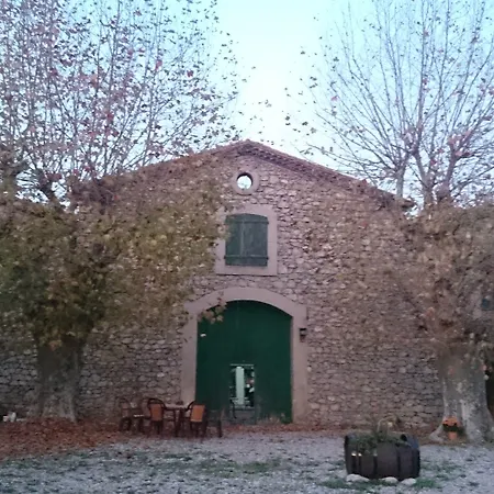 Relais De Laval Pensjonat 3*