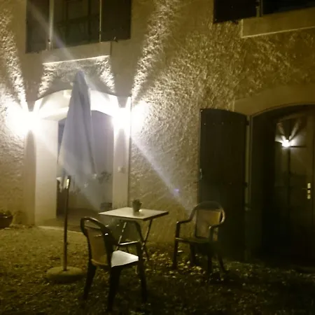 Pensjonat Relais De Laval 3*