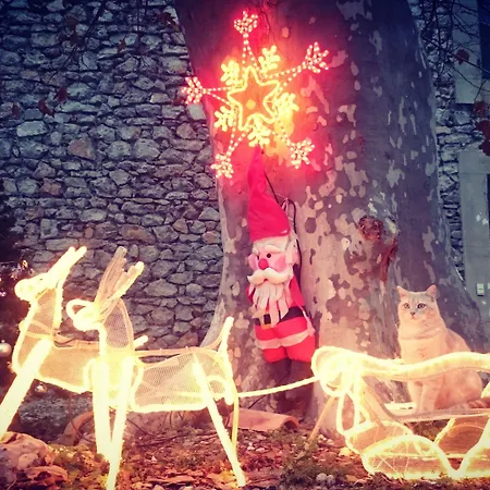 Relais De Laval Gæstehus